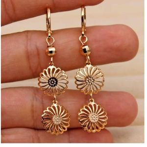 New 18kgf hollow earrings